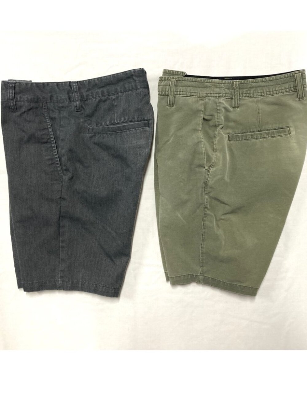 Mens Shorts Volcom Size 28 Waist Lot of 2 Gray Chino Olive Green Hybrid